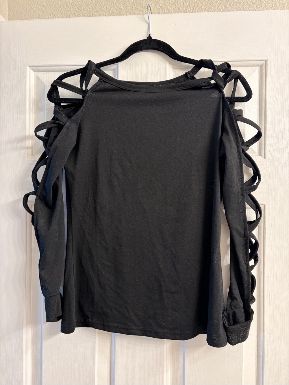 Black Cold-Shoulder Ladder Sleeve Top - Picture 3 of 3